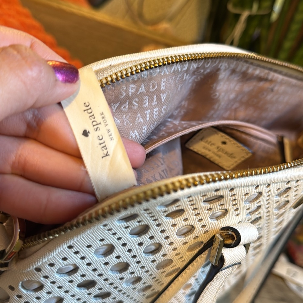 KATE SPADE TOTE - Picture 10 of 15